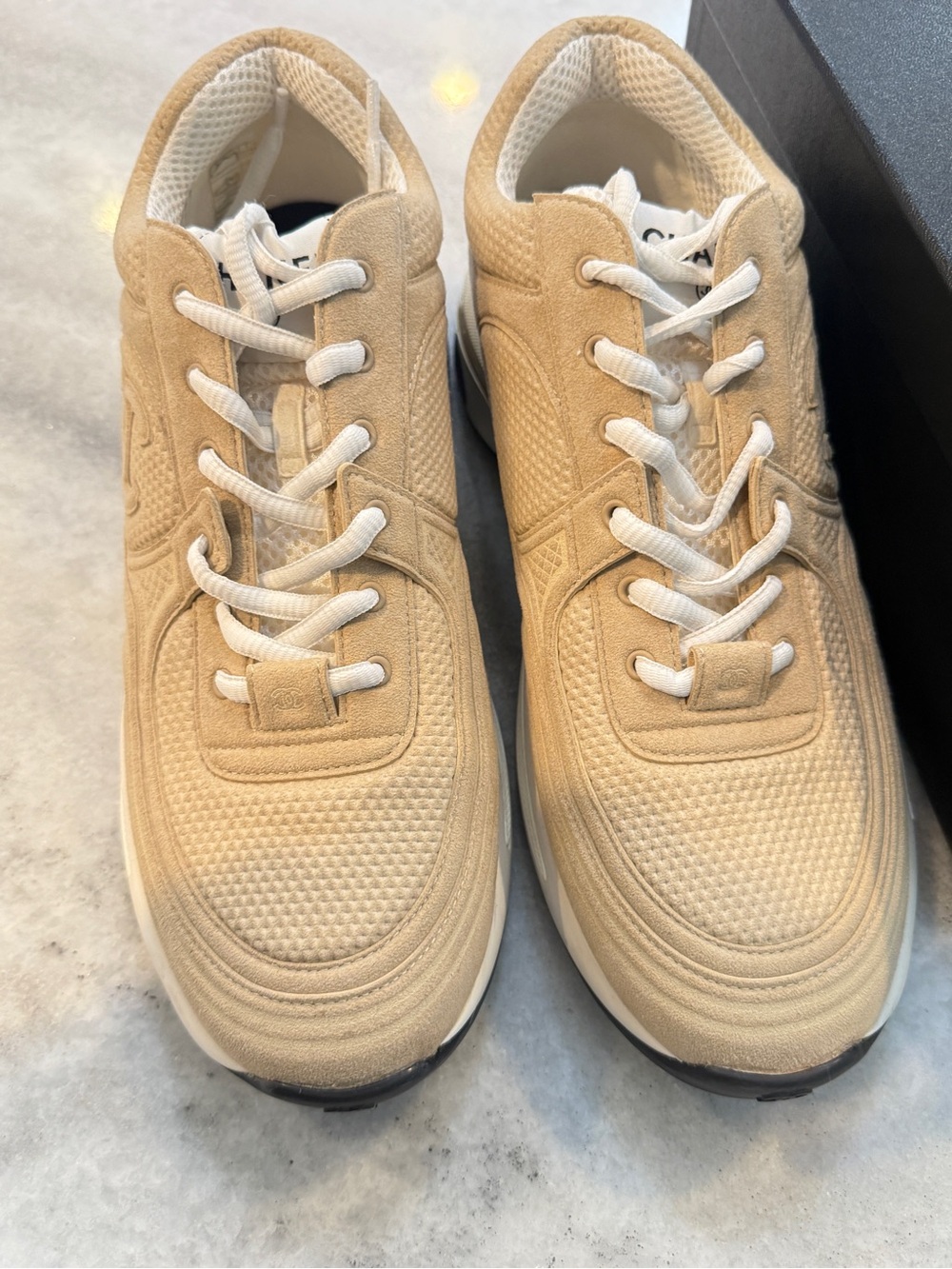 NIB Chanel Sneakers G45077 Beige/suede 41 - Picture 3 of 11